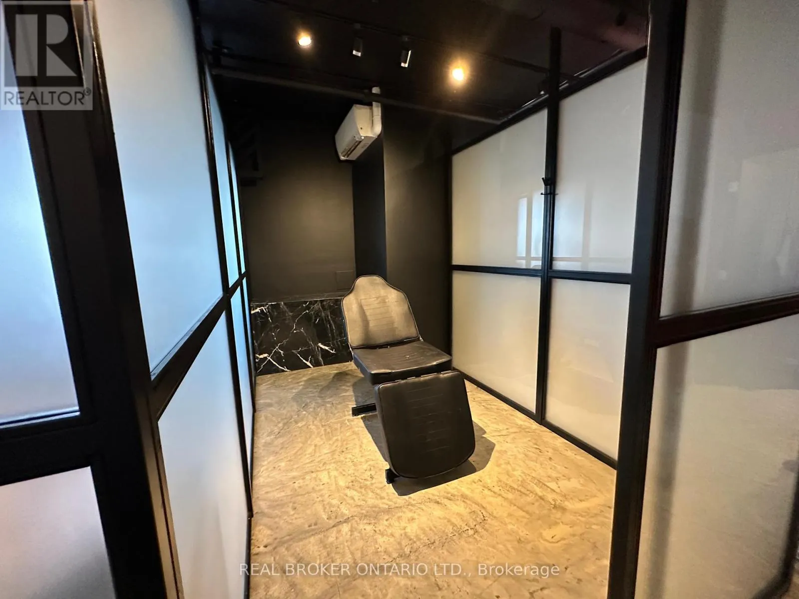 Commercial Sale For Sale