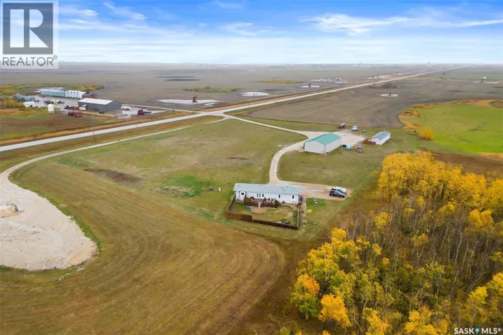 Hanson Acreage, Stoughton, Saskatchewan S0G4T0