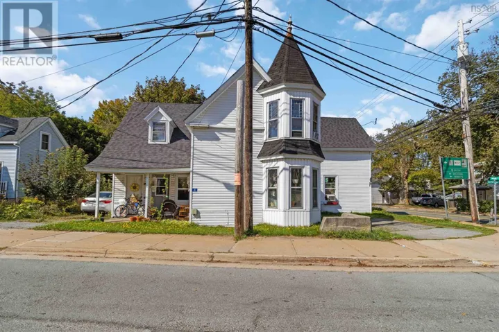 4 Old Port Mouton Road, Liverpool, Nova Scotia B0T1K0