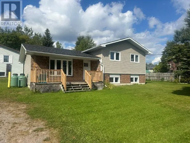 64 Parkway Place, Terrace Bay, Ontario P0T2W0