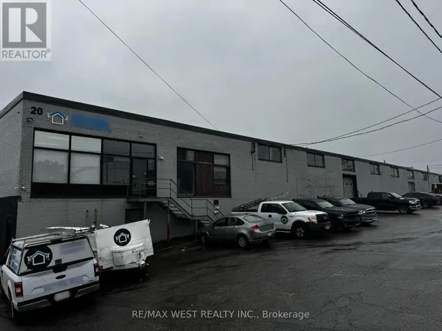 A - 20 SHEFFIELD CRESCENT, Toronto (Brookhaven-Amesbury), Ontario M6M3E6