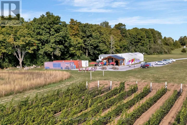 18055 LOYALIST PARKWAY, Prince Edward County (Hillier Ward), Ontario K7P2Y4