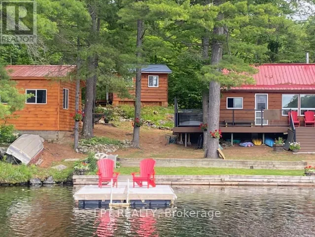 385 PORCUPINE WAY, Lanark Highlands, Ontario K0G1M0