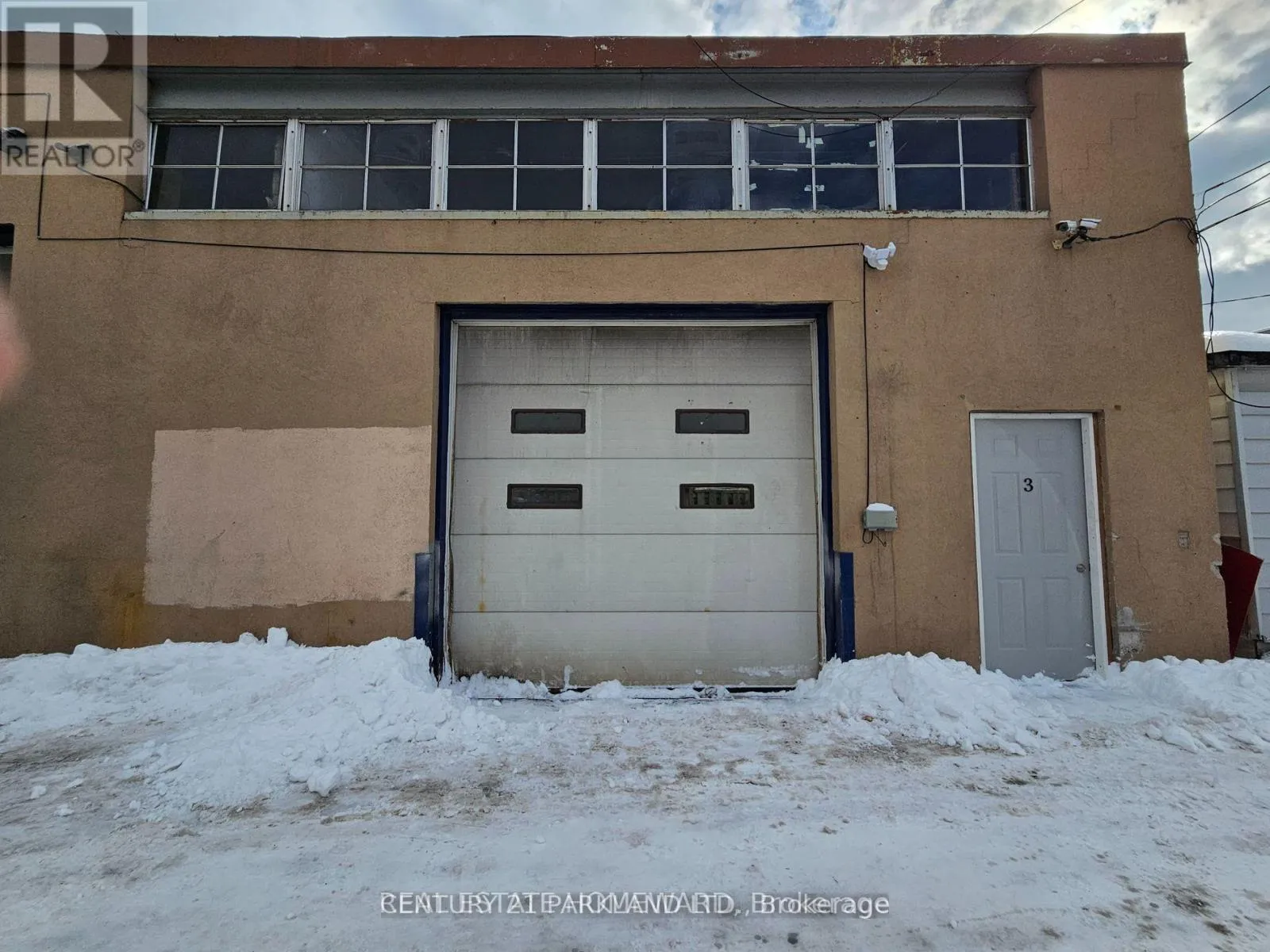 Commercial Sale For Sale
