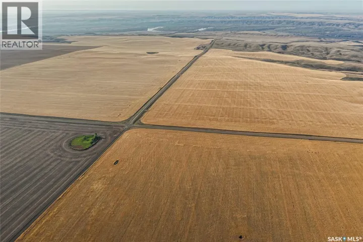 RM261 Chesterfield Land, Chesterfield Rm No. 261, Saskatchewan S0N0H0