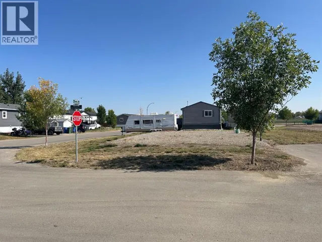 5003 Seasons Boulevard, Coaldale, Alberta T1M0G4