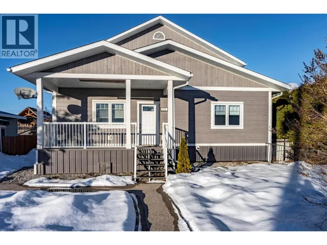 615 9th Street S, Golden, British Columbia V0A1H0