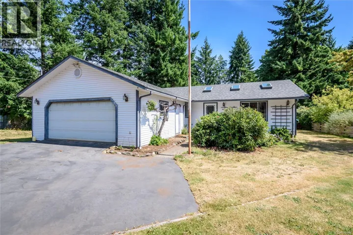 2186 Waveland Rd, Courtenay, British Columbia V9J1X8