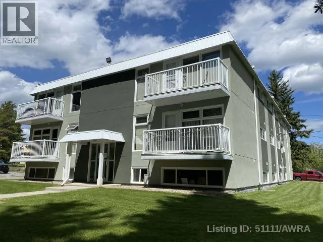 8, Edson, Alberta T7E1A1