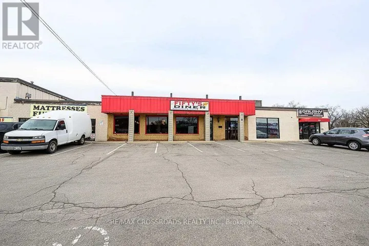 931 QUEENSTON ROAD, Hamilton (Stoney Creek), Ontario L8G1B8