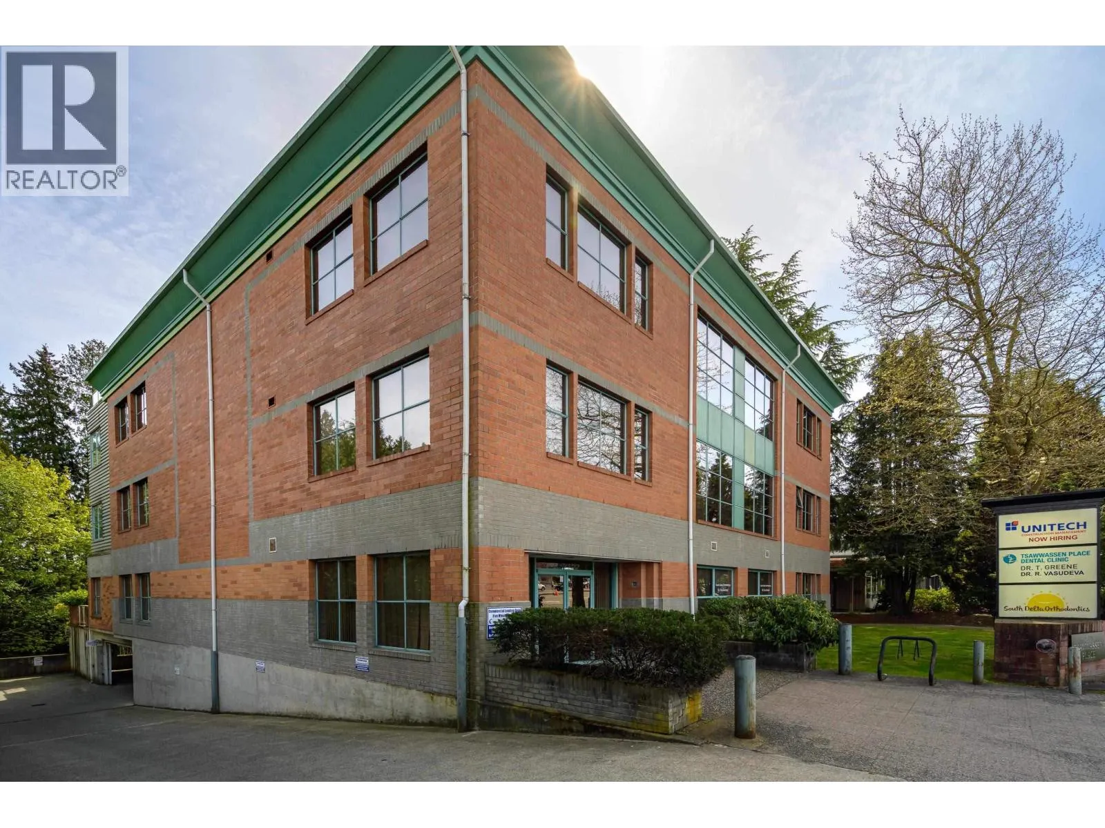 Commercial Sale For Sale