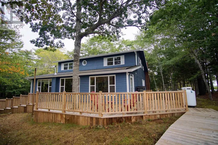74 McGills Point Lane, Shelburne, Nova Scotia B0T1W0