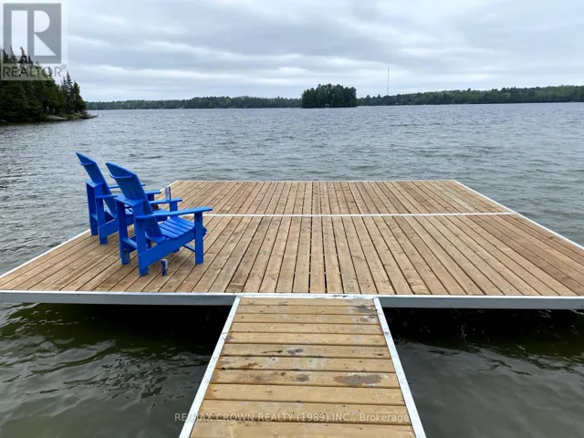 568 HEMLOCK ISLAND, East Ferris, Ontario P1B8Z4