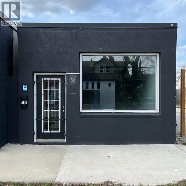 Commercial Sale For Sale