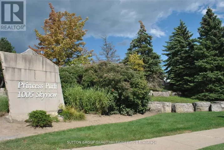 202D - 1005 SKYVIEW DRIVE, Burlington (Tyandaga), Ontario L7P5B1