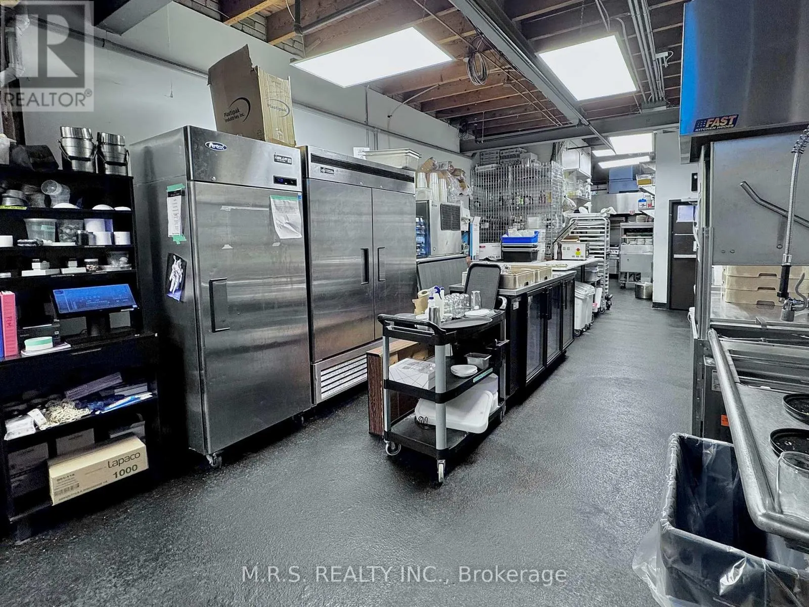 Commercial Sale For Sale
