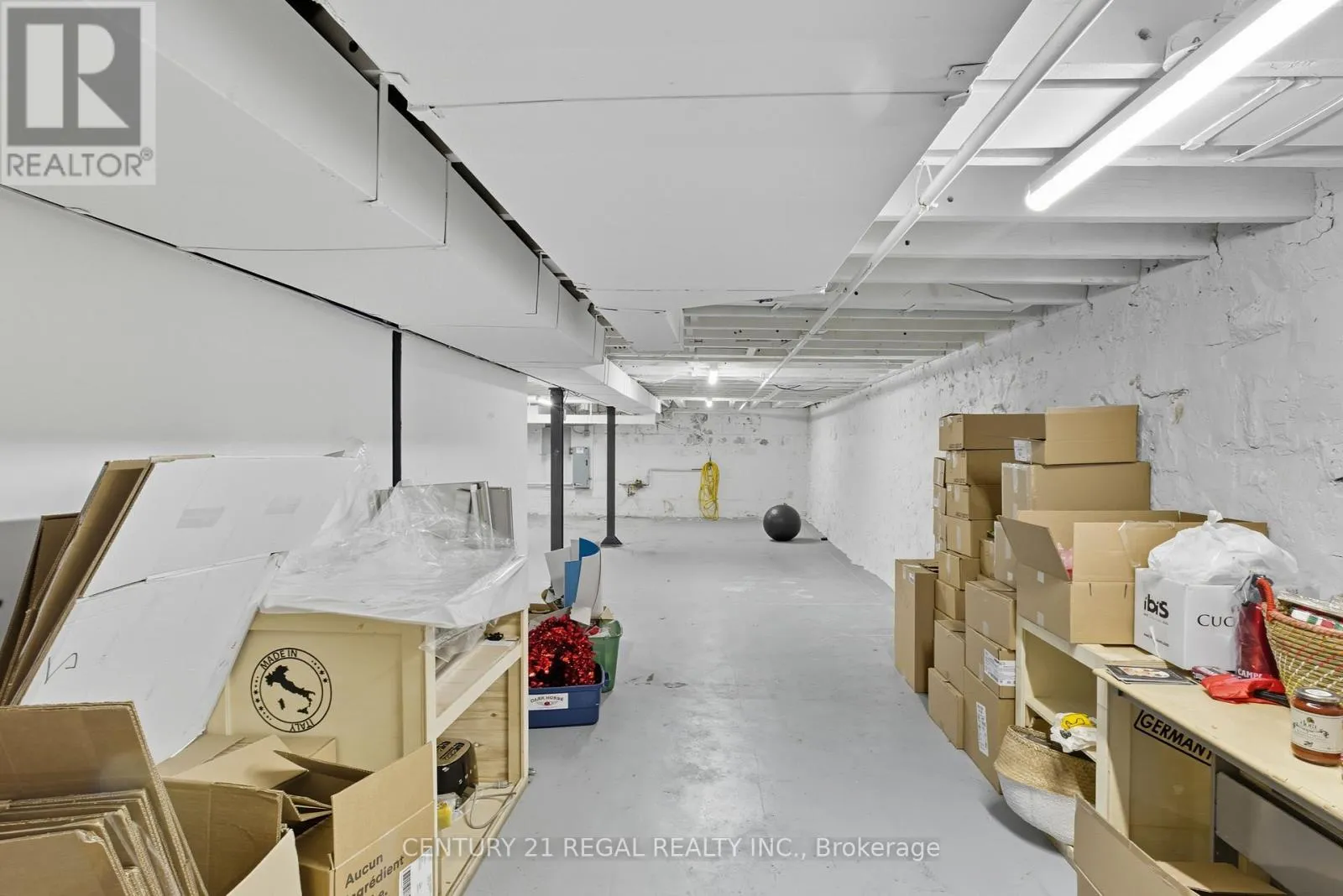 Commercial Sale For Sale