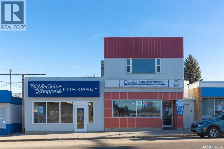 325 & 329 4th AVENUE SW, Moose Jaw, Saskatchewan S6H5V3