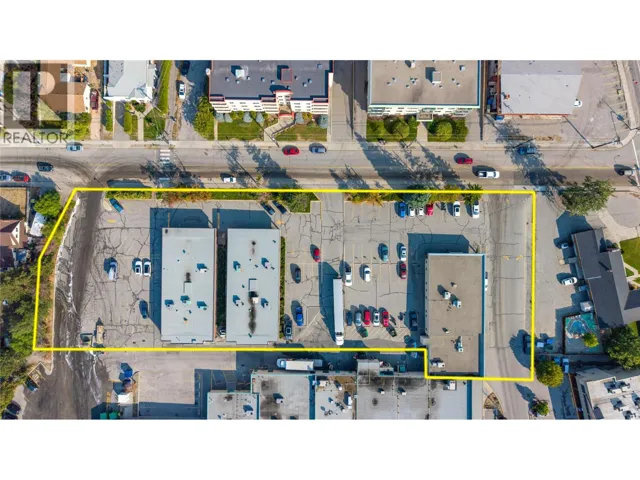 40 Calgary Avenue, Penticton, British Columbia V2A2T6