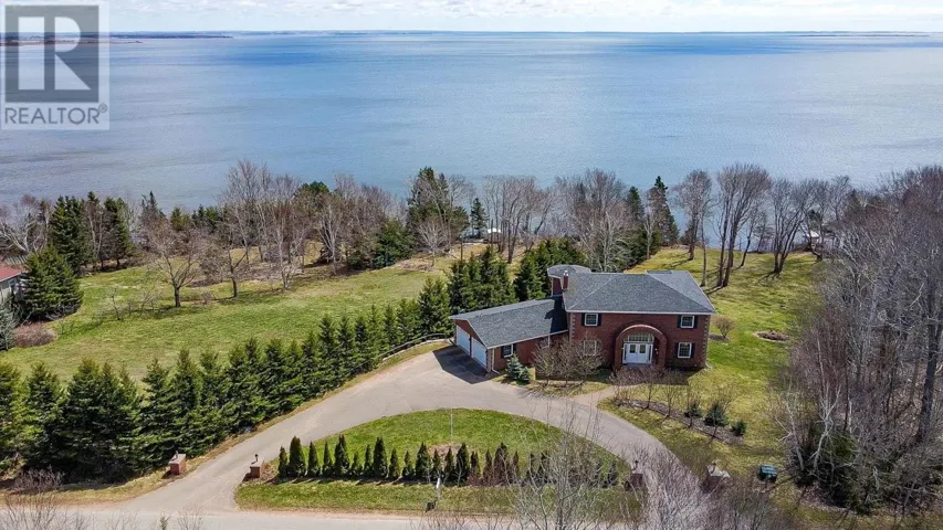 223 Sundance Lane, Stratford, Prince Edward Island C1B1L9