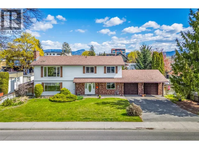 2681 Abbott Street, Kelowna, British Columbia V1Y1G3