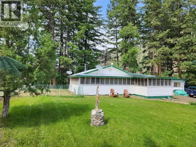 1483 Main Street, Olalla, British Columbia V0X1N6