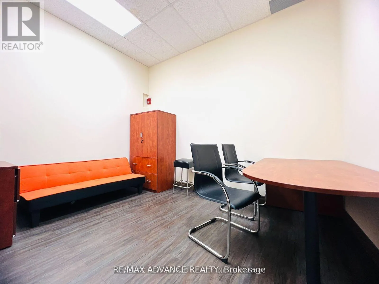 Commercial Sale For Sale