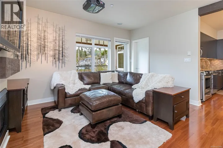 302 1395 Bear Mountain Pkwy, Langford, British Columbia V9B0E1