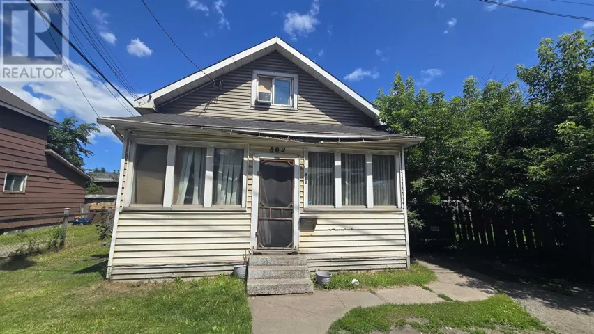 802 Bonney ST, Sault Ste. Marie, Ontario P6C1A3
