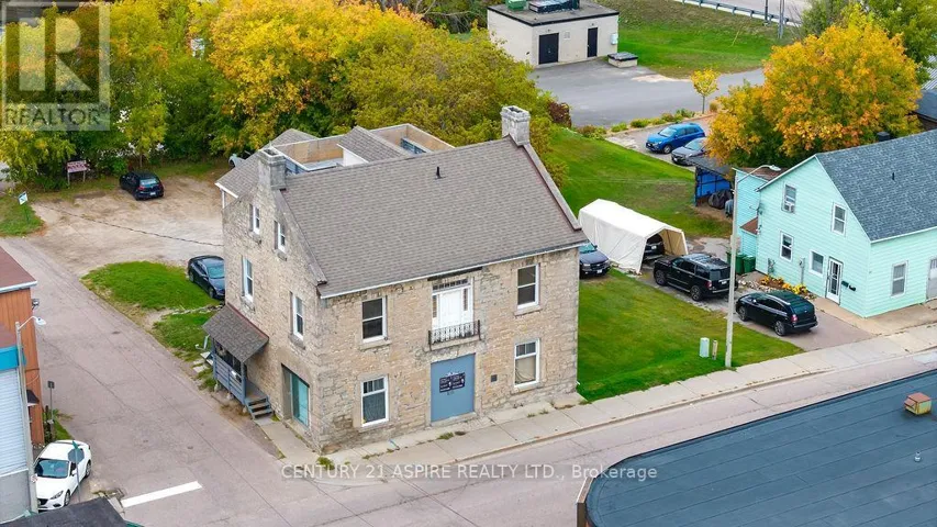 156 MACKAY STREET, Pembroke, Ontario K8A1B9