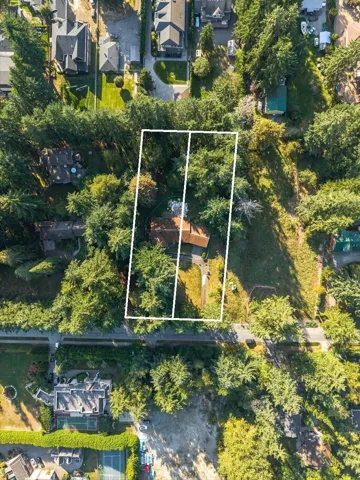 LT. A 2451 141 STREET, Surrey, British Columbia V4P2E5