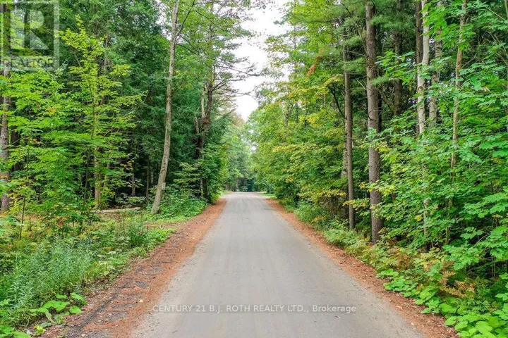 1019 DAVIS DRIVE, Gravenhurst (Morrison), Ontario P0E1N0