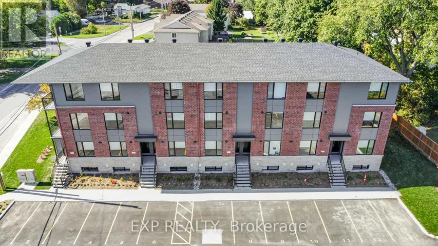 4 - 251 CASTOR STREET, Russell, Ontario K4R0M2
