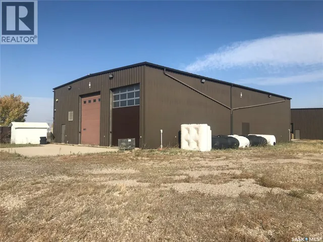 205 60th STREET W, Saskatoon, Saskatchewan S7R1E2