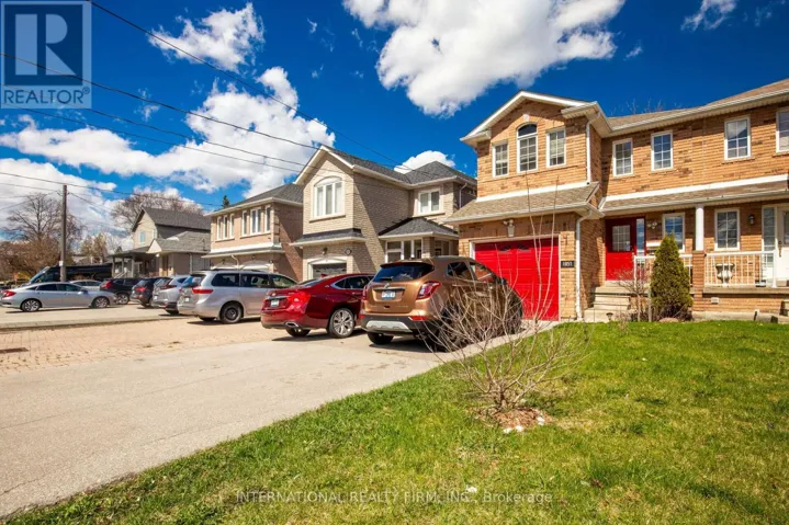 1051 CAVEN STREET, Mississauga (Lakeview), Ontario L5G4J3