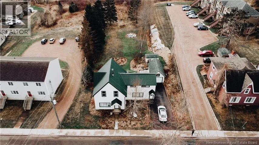 38 King Street, Sackville, New Brunswick E4L3N5
