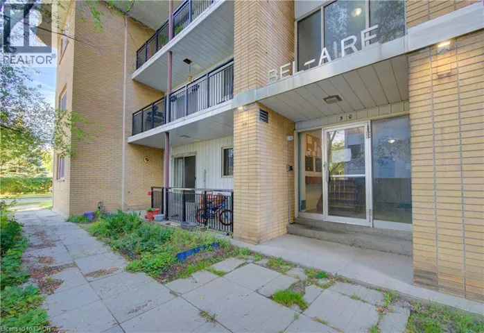 50 GORDON Avenue, Kitchener, Ontario N2H1N8