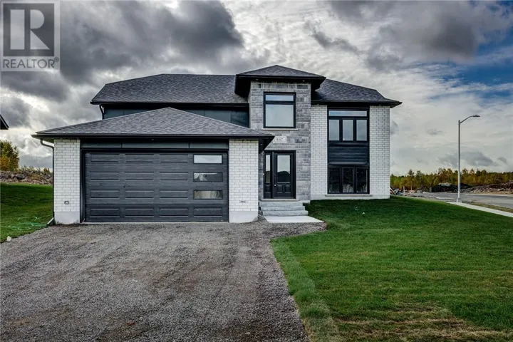 837 Moonrock Avenue, Sudbury, Ontario P3E5Z5