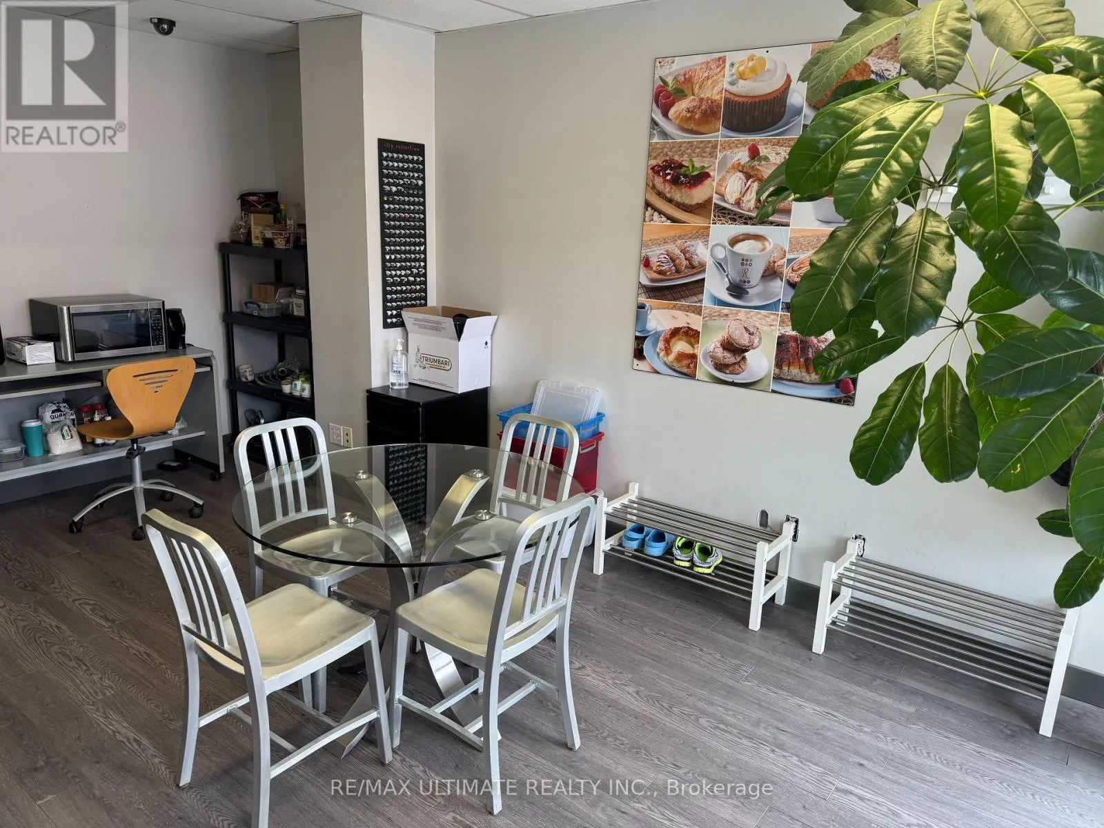 Commercial Sale For Sale