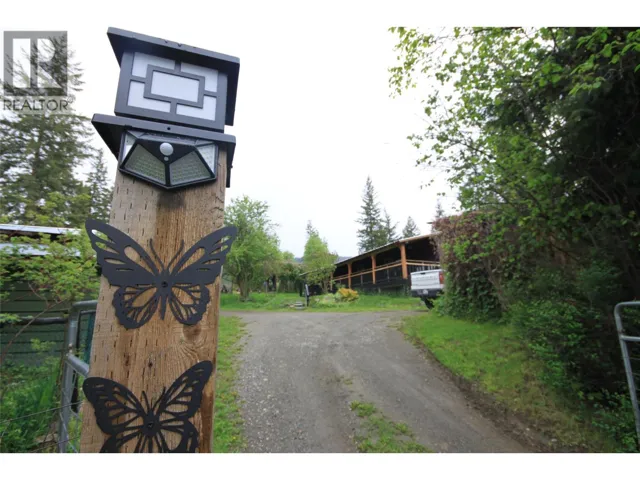 3194 Creighton Valley Road, Cherryville, British Columbia V0E2G3
