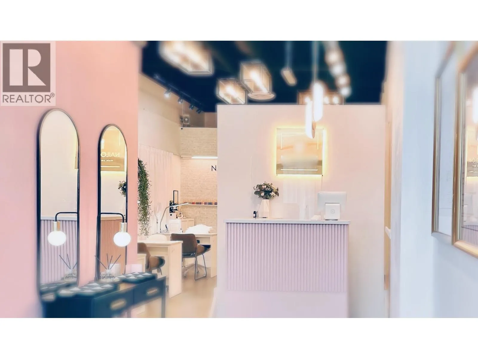 Commercial Sale For Sale