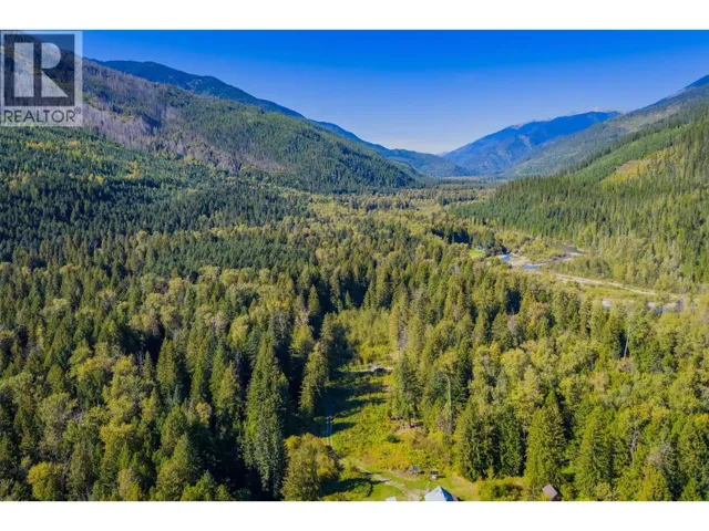 Block 6 Marquise Street, Poplar Creek, British Columbia V0G1N0