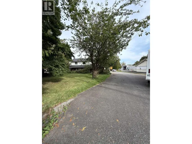 13671 BLUNDELL ROAD, Richmond, British Columbia V6W1B6