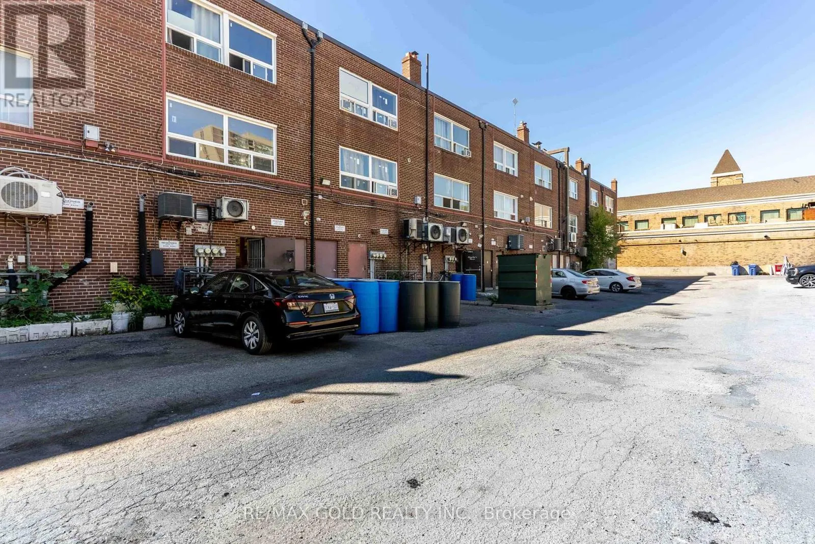 Commercial Sale For Sale