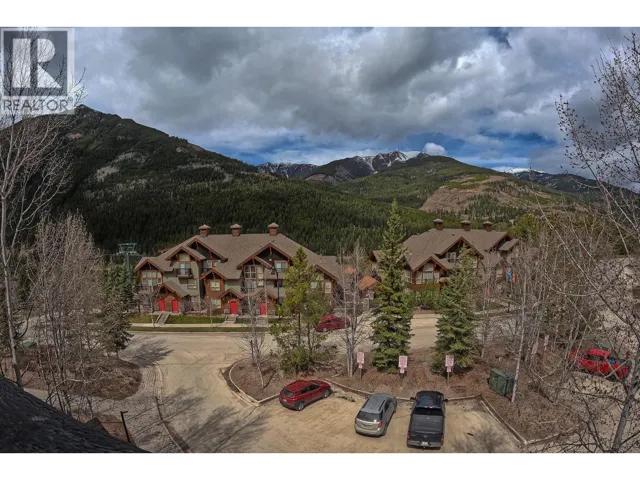 2050 Summit Drive Unit# 306, Panorama, British Columbia V0A1T0