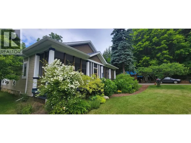 1305 DENVER SIDING Road, New Denver, British Columbia V0G1S1