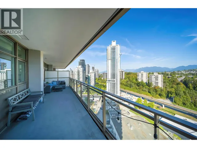 2301 5333 GORING STREET, Burnaby, British Columbia V5B0B6