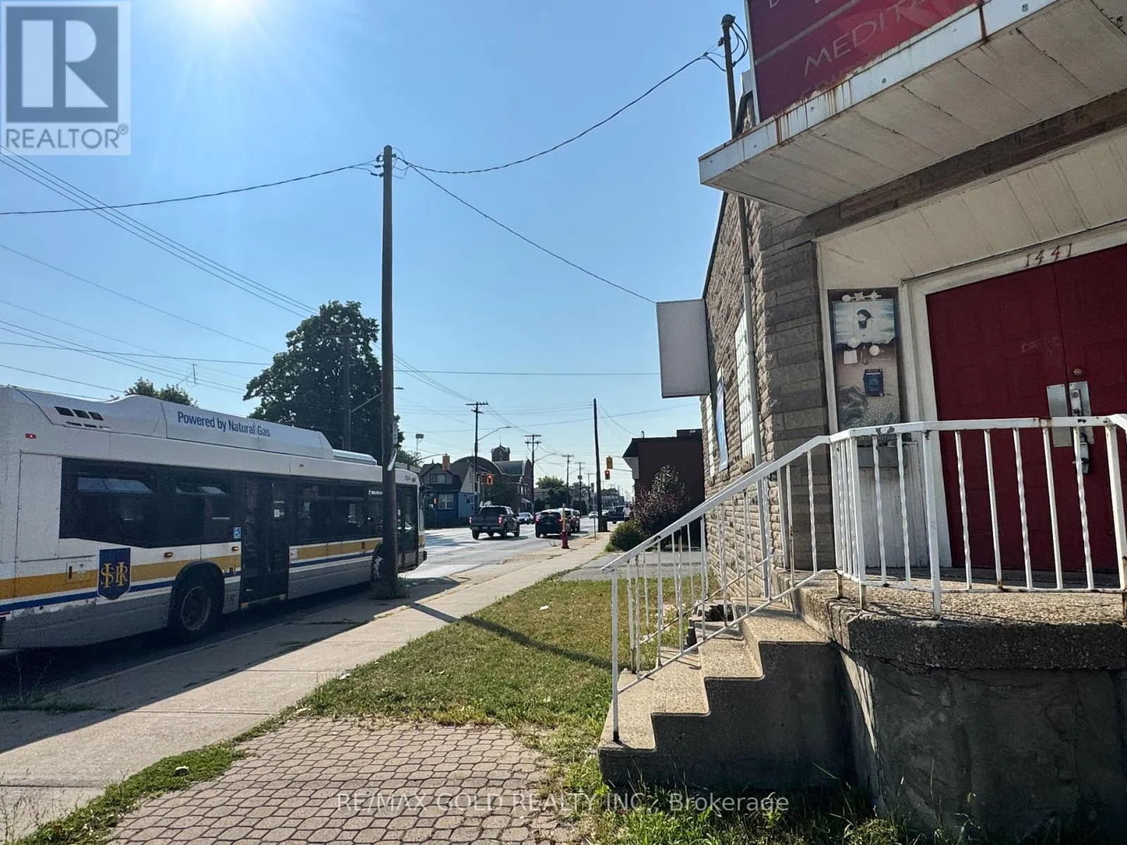 Commercial Sale For Sale