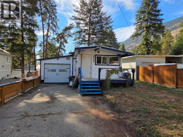 2637 9th Street, Olalla, British Columbia V0X1N6