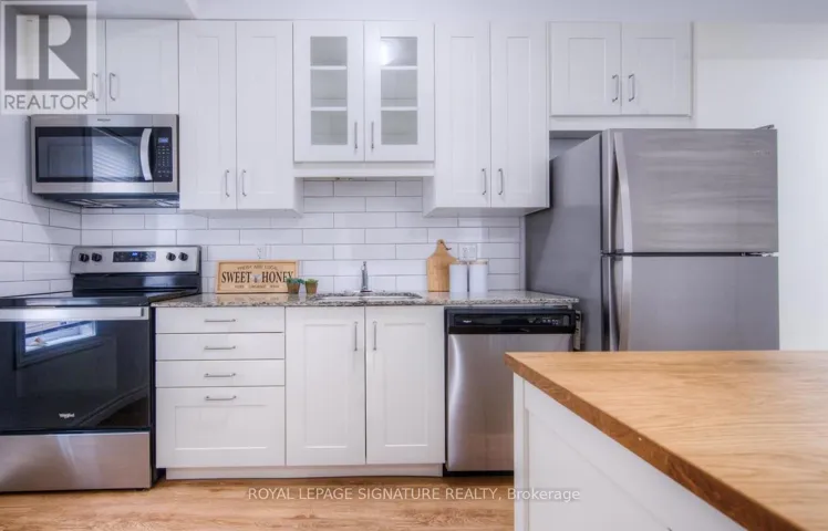 B9 - 374 PROSPECT AVENUE, Kitchener, Ontario N2A0L2